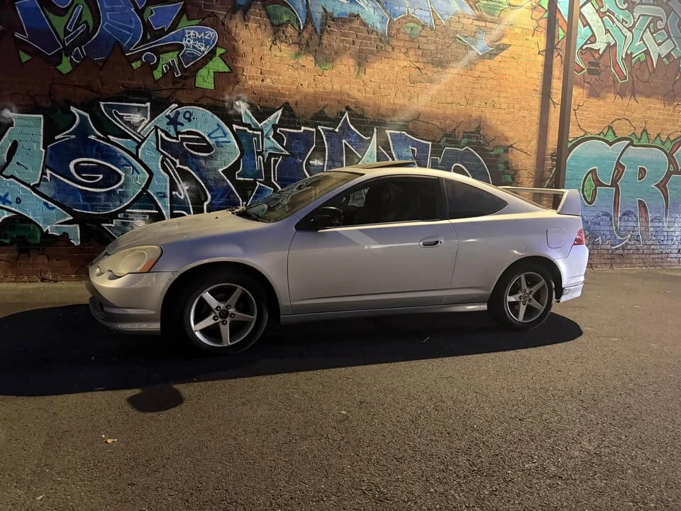 2004 Acura Integra 4th Gen - Image 2 of 10