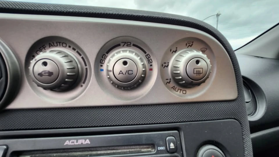 2004 Acura RSX - Image 14 of 20