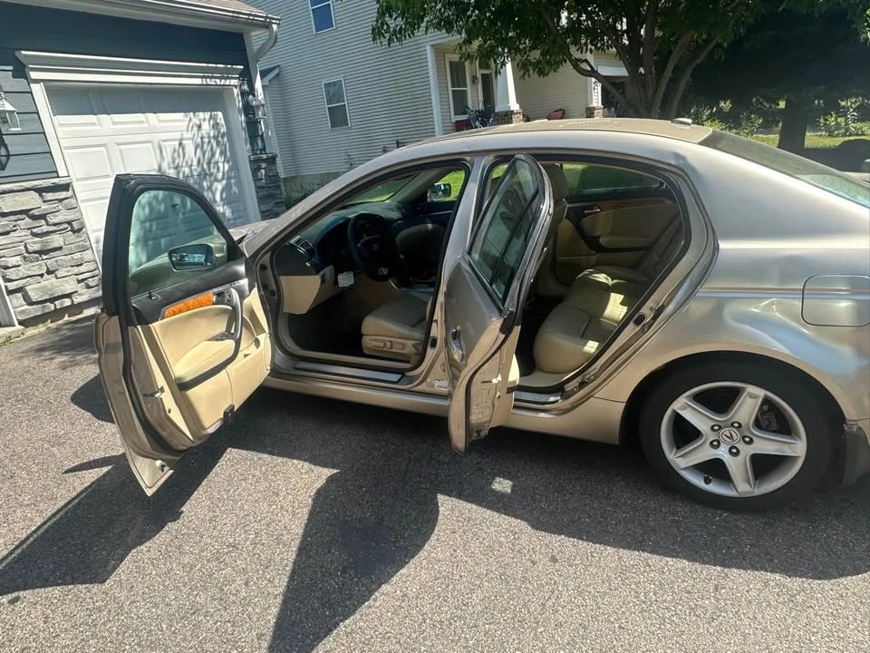 2004 Acura TL 3rd Gen - Image 3 of 5