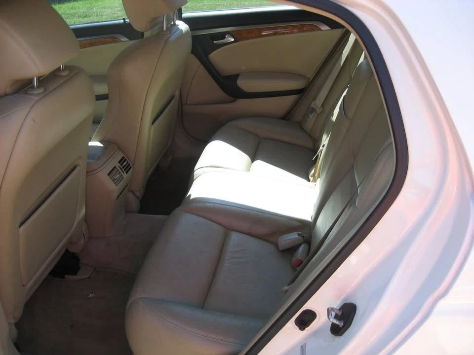 2004 Acura TL 3rd Gen - Image 2 of 7