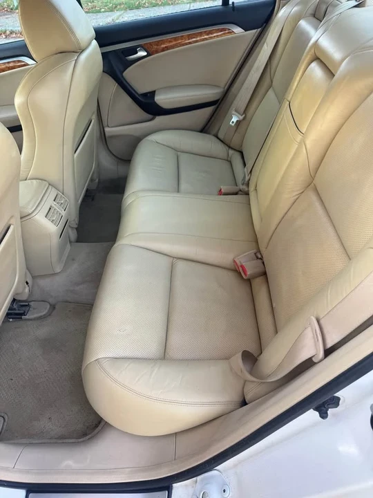 2004 Acura TL 3rd Gen - Image 6 of 11