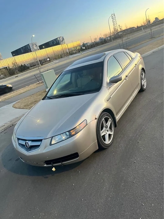 2004 Acura TL 3rd Gen - Image 2 of 8