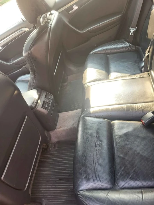 2004 Acura TL 3rd Gen - Image 6 of 9