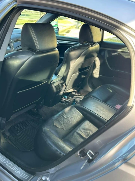 2004 Acura TL 3rd Gen - Image 7 of 7