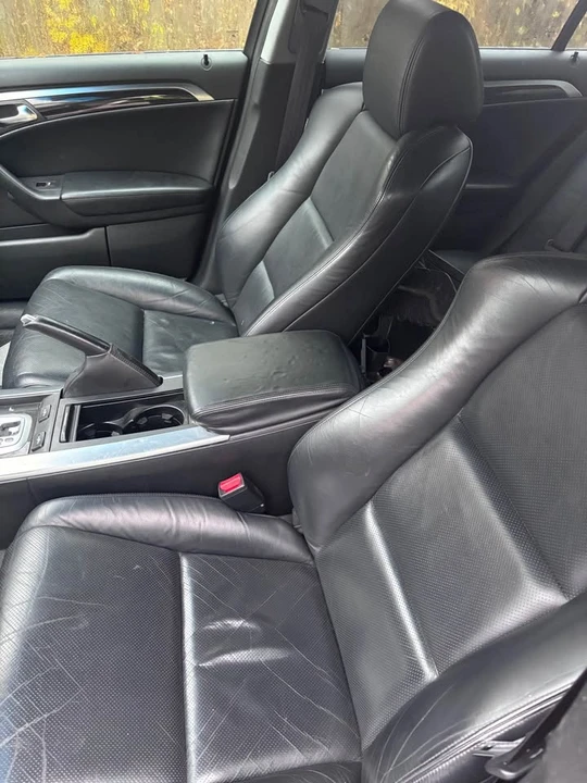2004 Acura TL 3rd Gen - Image 7 of 9