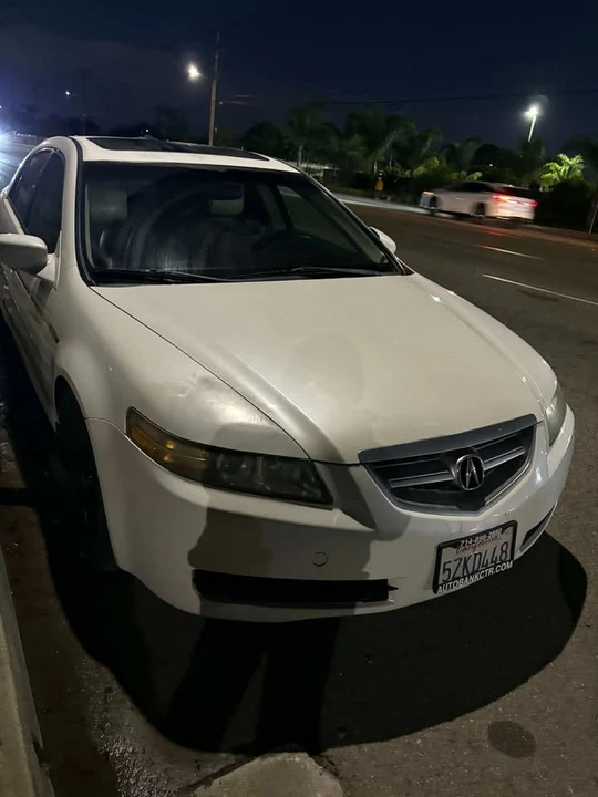 2004 Acura TL 3rd Gen - Image 3 of 8