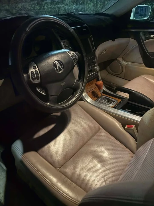 2004 Acura TL 3rd Gen - Image 6 of 8