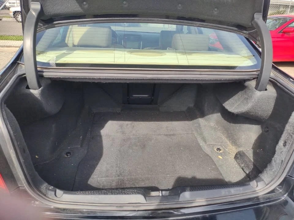 2004 Acura TL 3rd Gen - Image 14 of 17