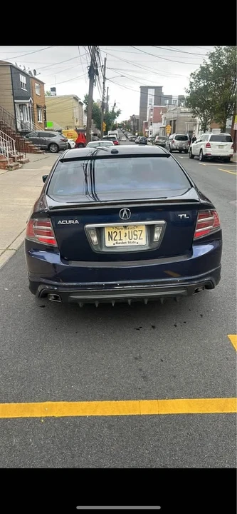2004 Acura TL 3rd Gen - Image 8 of 12