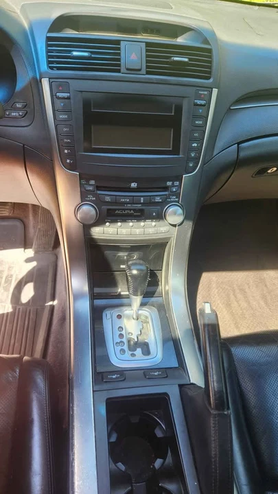 2004 Acura TL 3rd Gen - Image 6 of 9