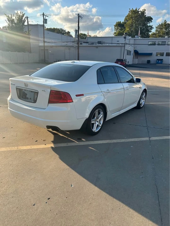 2004 Acura TL 3rd Gen - Image 4 of 9
