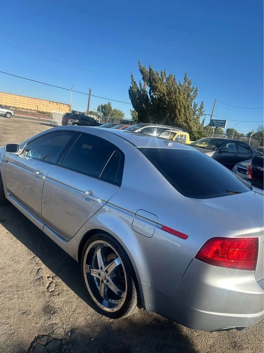 2004 Acura TL 3rd Gen - Image 10 of 12