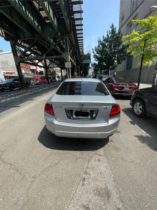 2004 Acura TL 3rd Gen - Image 6 of 7