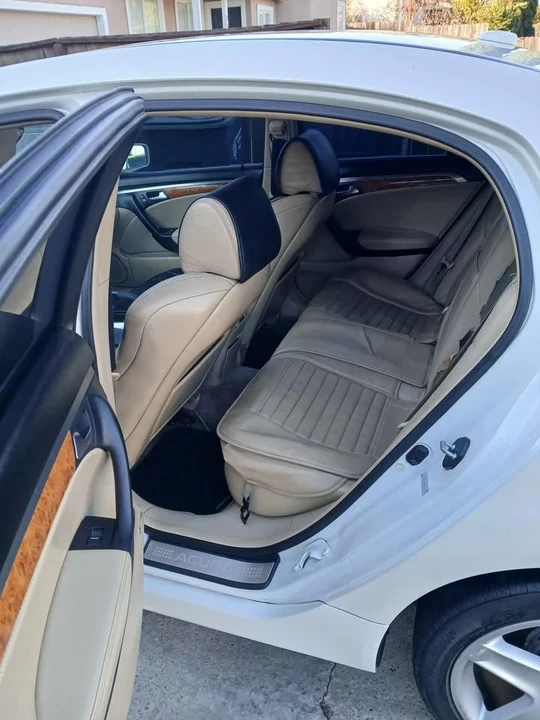 2004 Acura TL 3rd Gen - Image 4 of 4