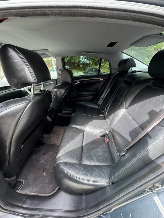 2004 Acura TL 3rd Gen - Image 16 of 19