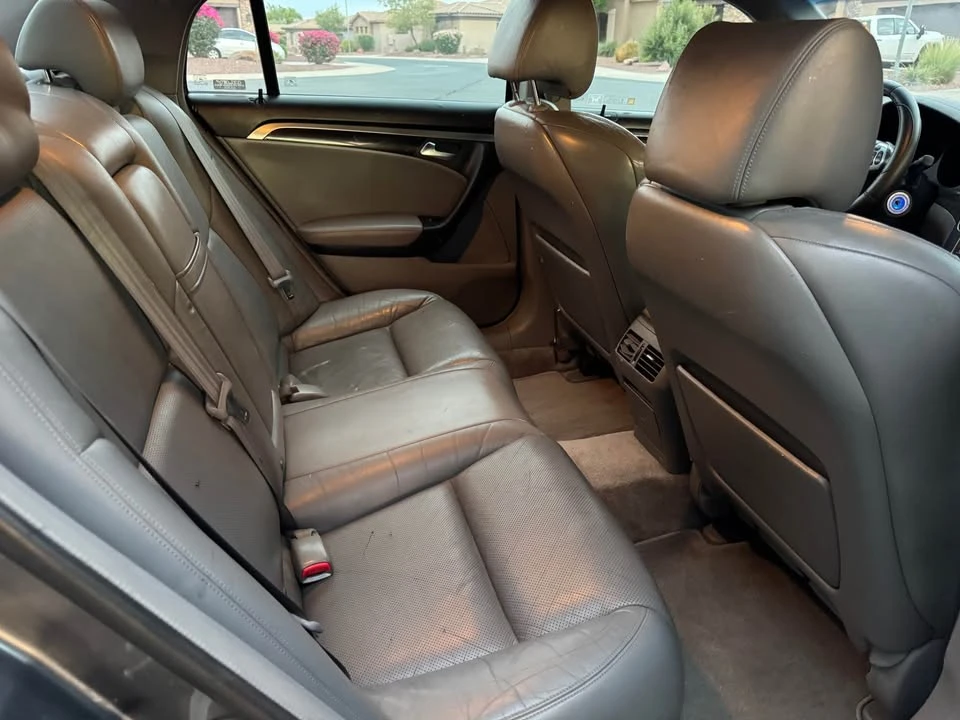 2004 Acura TL 3rd Gen - Image 10 of 12