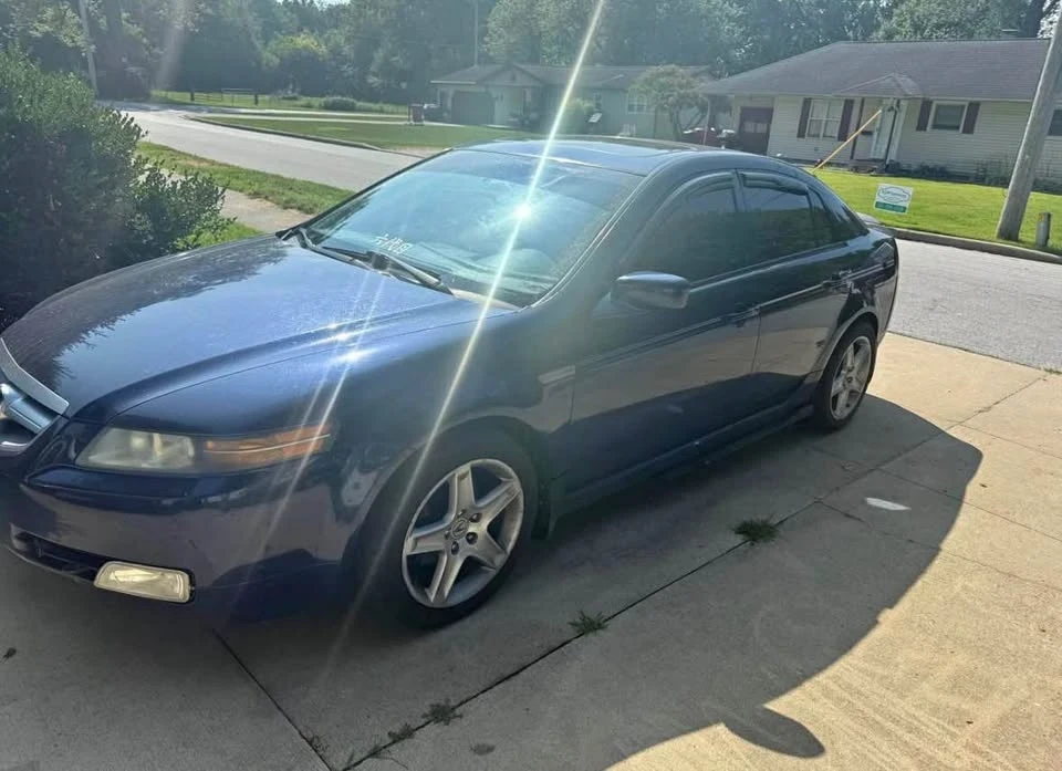2004 Acura TL 3rd Gen - Image 2 of 5