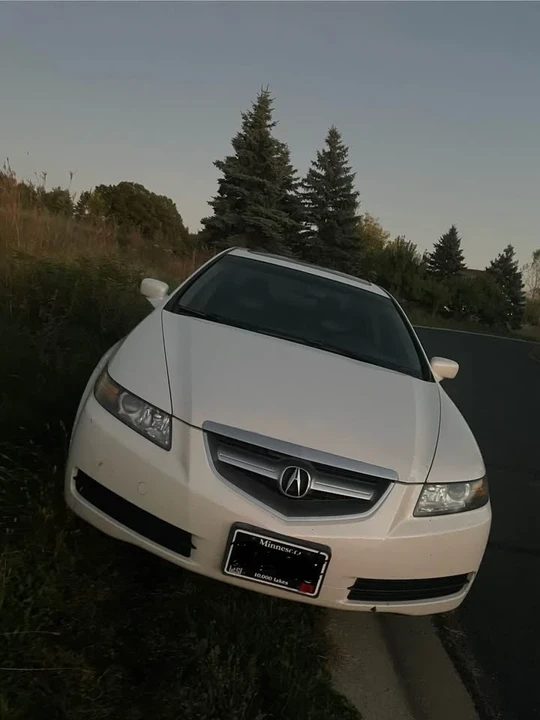 2004 Acura TL 3rd Gen - Image 2 of 6