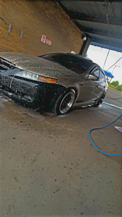 2004 Acura TL 3rd Gen - Image 5 of 6