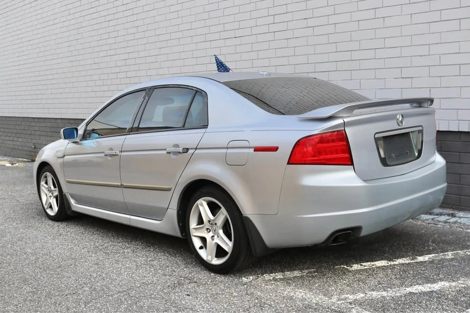 2004 Acura TL 3rd Gen - Image 5 of 15
