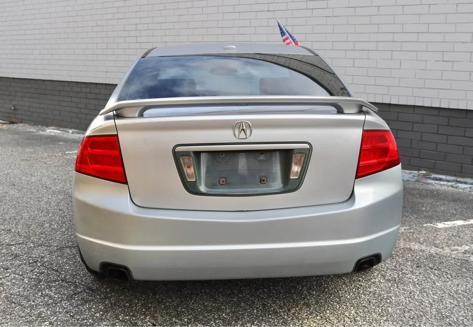 2004 Acura TL 3rd Gen - Image 4 of 15