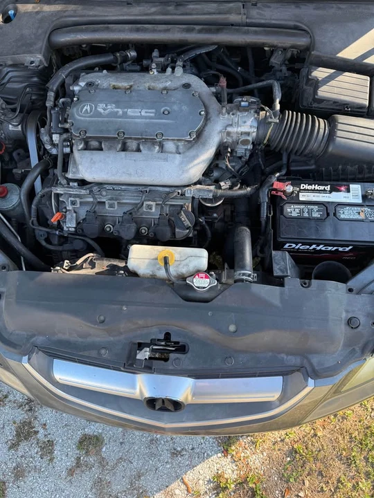 2004 Acura TL 3rd Gen - Image 13 of 20