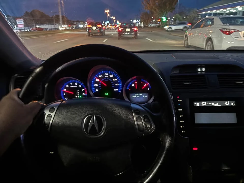 2004 Acura TL 3rd Gen - Image 2 of 13