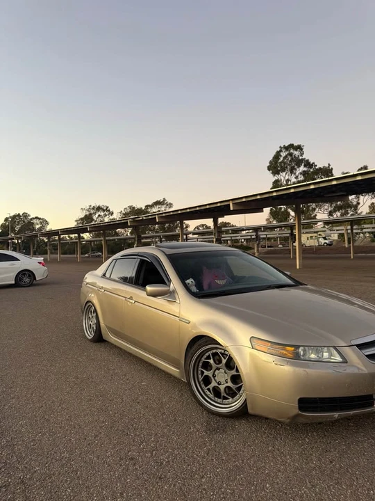 2004 Acura TL 3rd Gen - Image 5 of 5