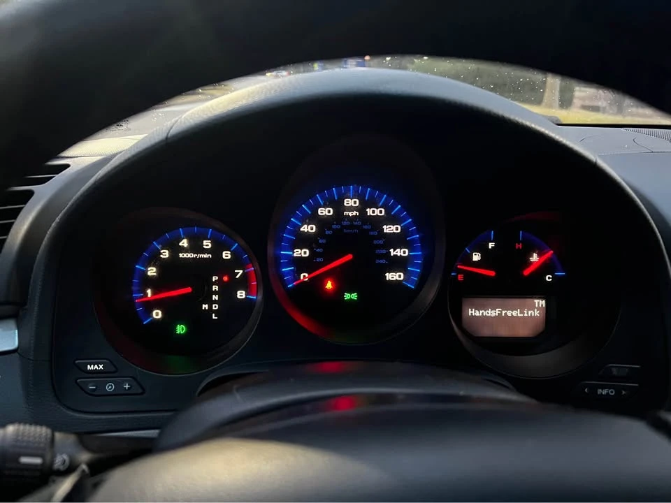 2004 Acura TL 3rd Gen - Image 11 of 15