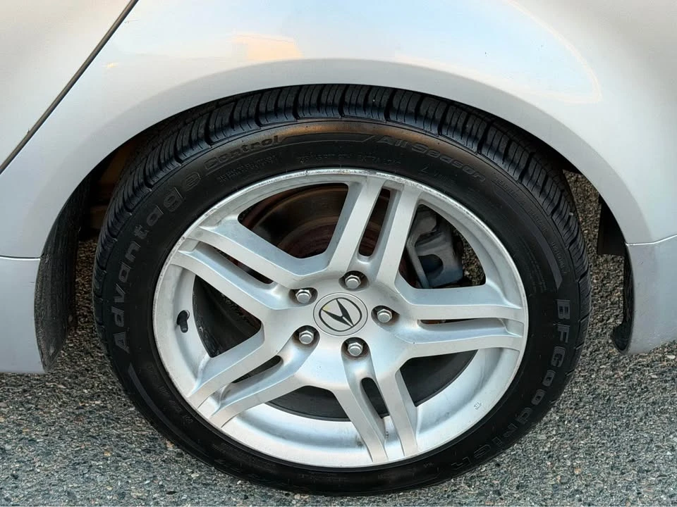 2004 Acura TL 3rd Gen - Image 18 of 20