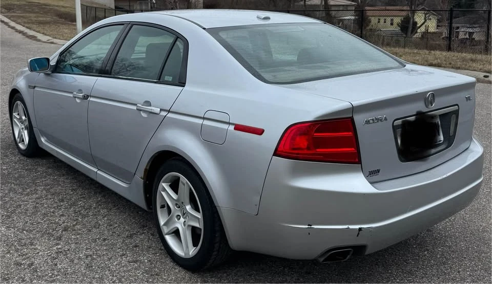 2004 Acura TL 3rd Gen - Image 8 of 16