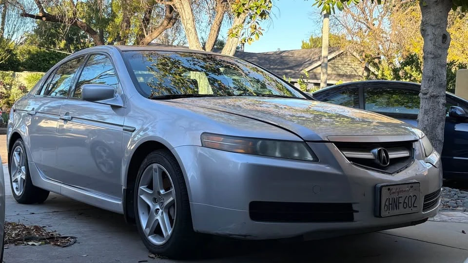 2004 Acura TL 3rd Gen - Image 5 of 7