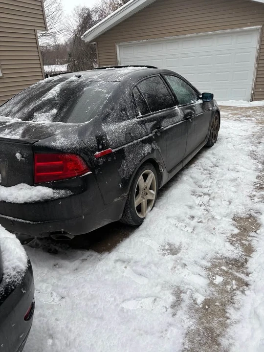 2004 Acura TL 3rd Gen - Image 4 of 9