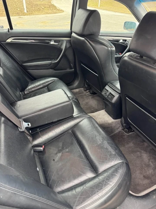 2004 Acura TL 3rd Gen - Image 10 of 16