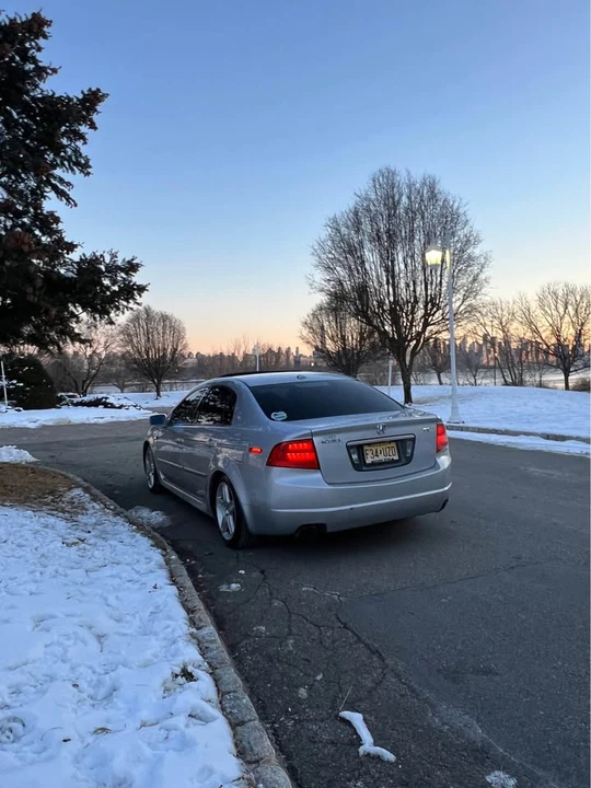 2004 Acura TL 3rd Gen - Image 3 of 4