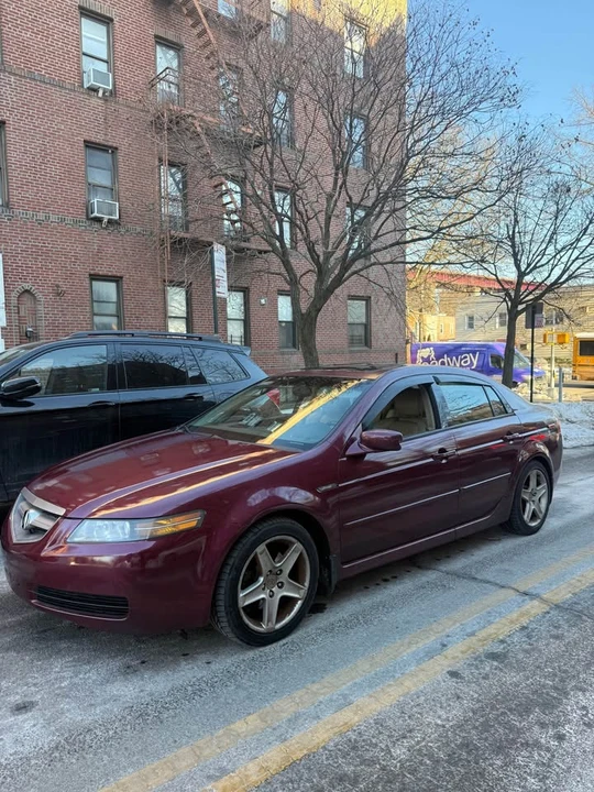2004 Acura TL 3rd Gen - Image 13 of 19