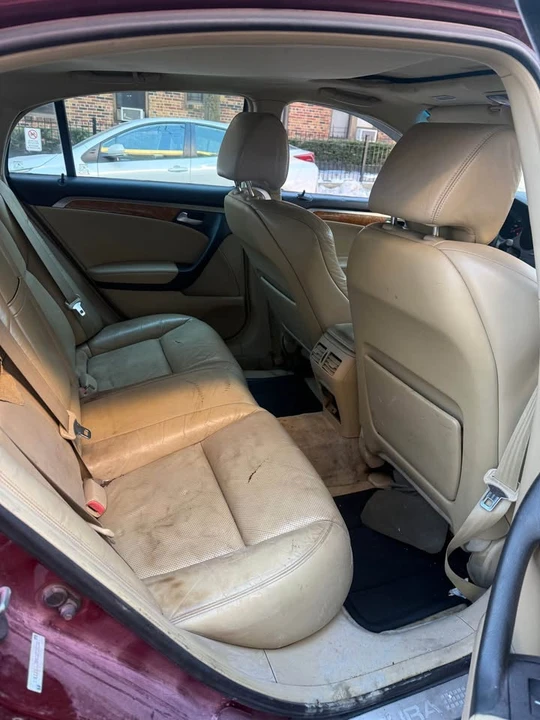2004 Acura TL 3rd Gen - Image 14 of 19