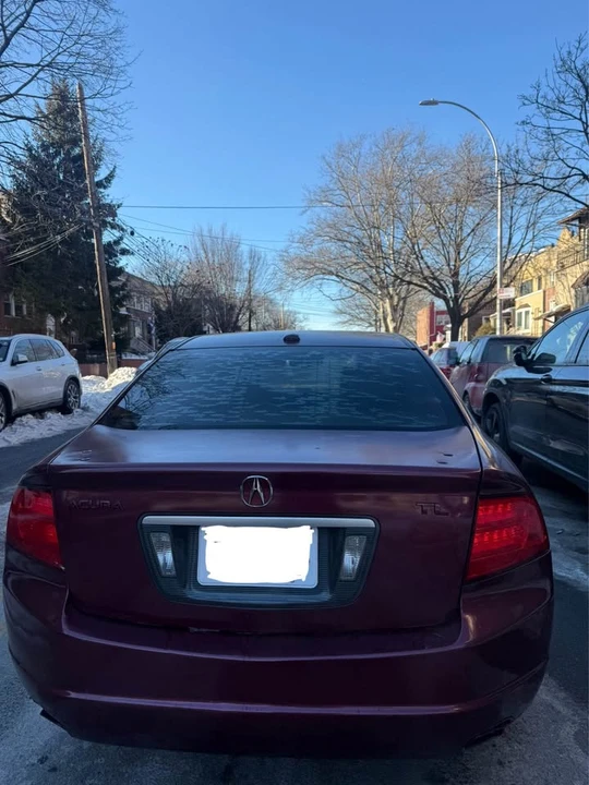 2004 Acura TL 3rd Gen - Image 17 of 19