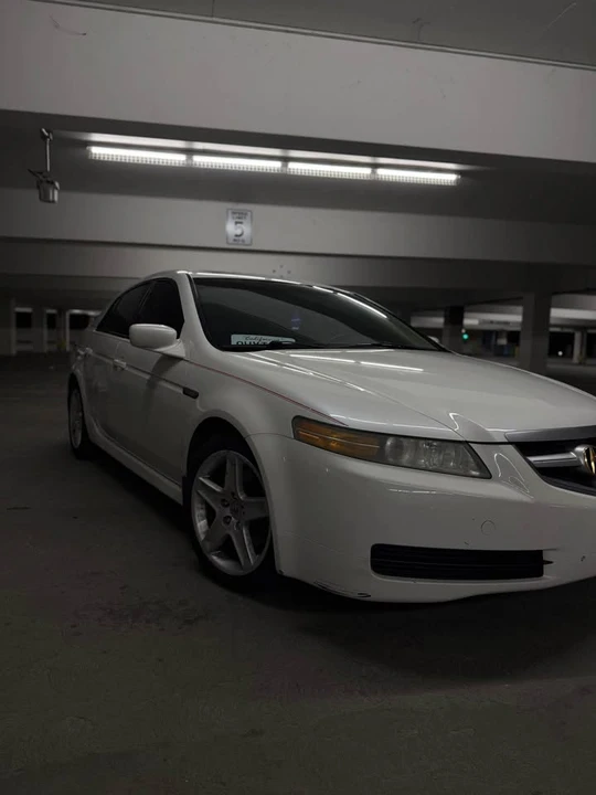 2004 Acura TL 3rd Gen - Image 2 of 11