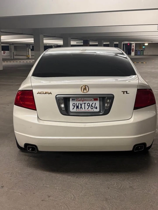 2004 Acura TL 3rd Gen - Image 3 of 10