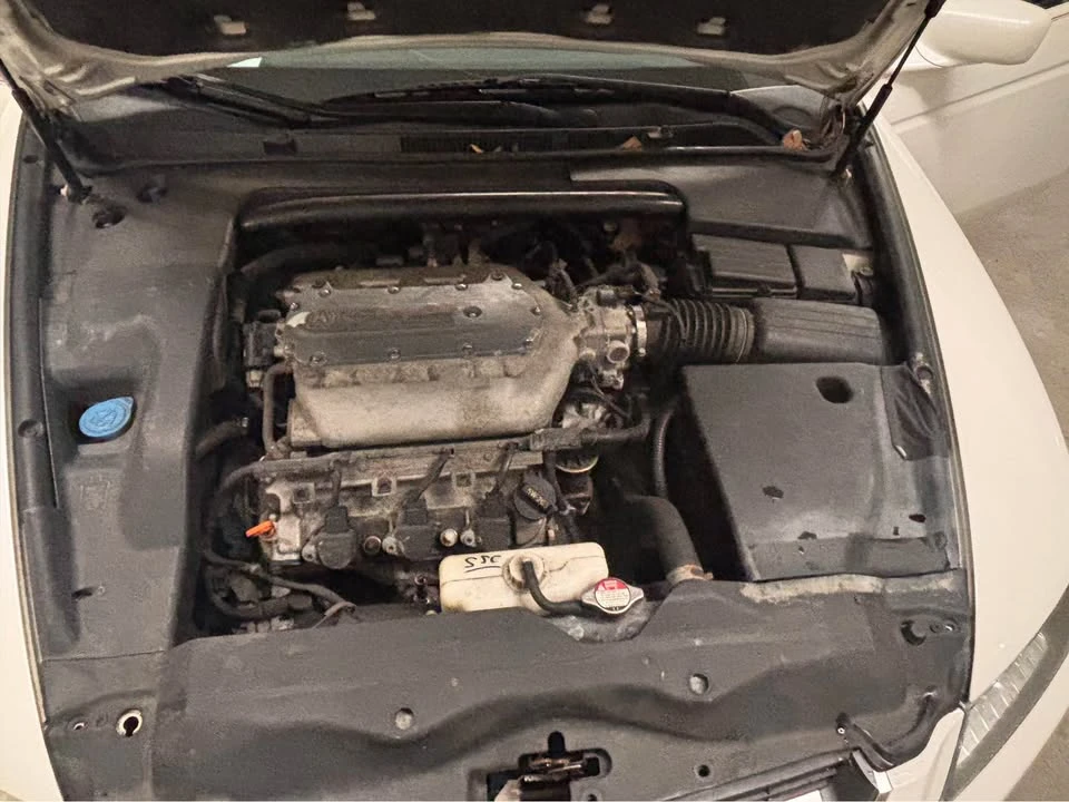 2004 Acura TL 3rd Gen - Image 8 of 10