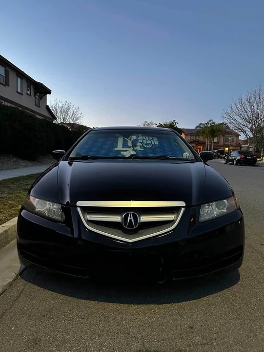 2004 Acura TL 3rd Gen - Image 2 of 11