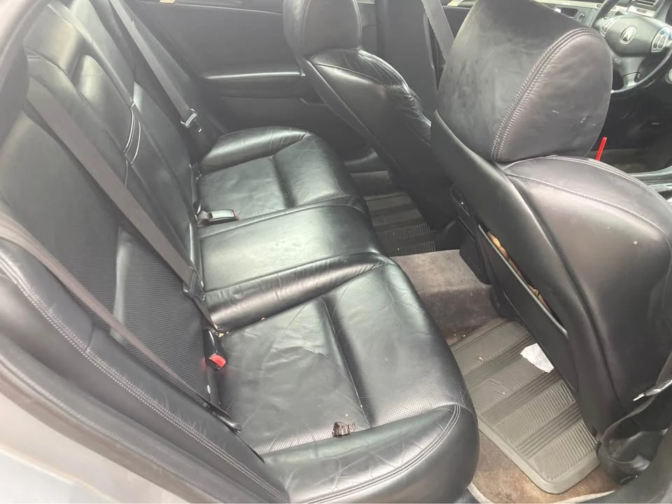 2004 Acura TL 3rd Gen - Image 5 of 9