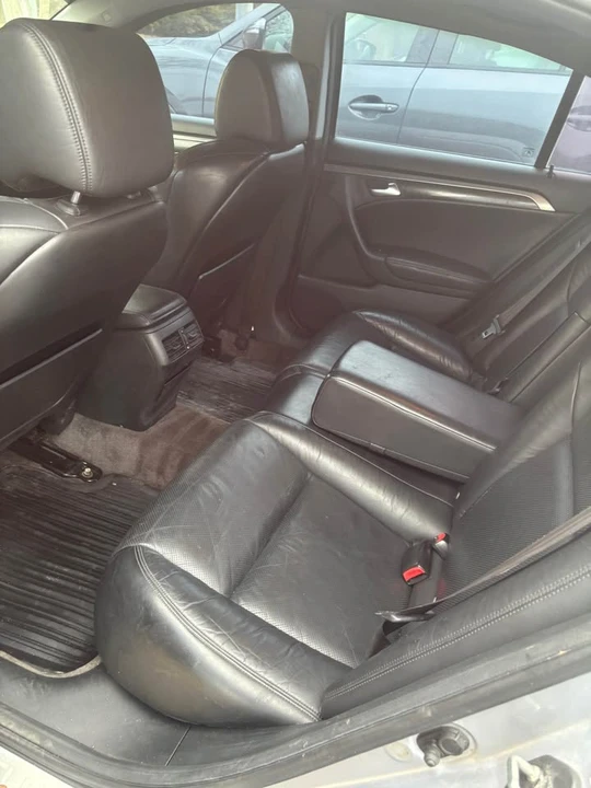 2004 Acura TL 3rd Gen - Image 3 of 4