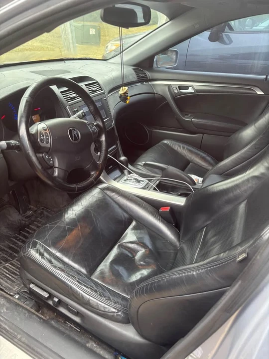 2004 Acura TL 3rd Gen - Image 4 of 4