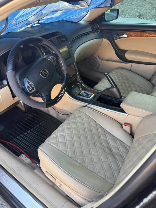 2004 Acura TL 3rd Gen - Image 6 of 11