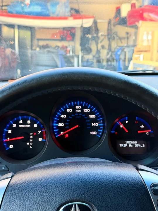 2004 Acura TL 3rd Gen - Image 8 of 9