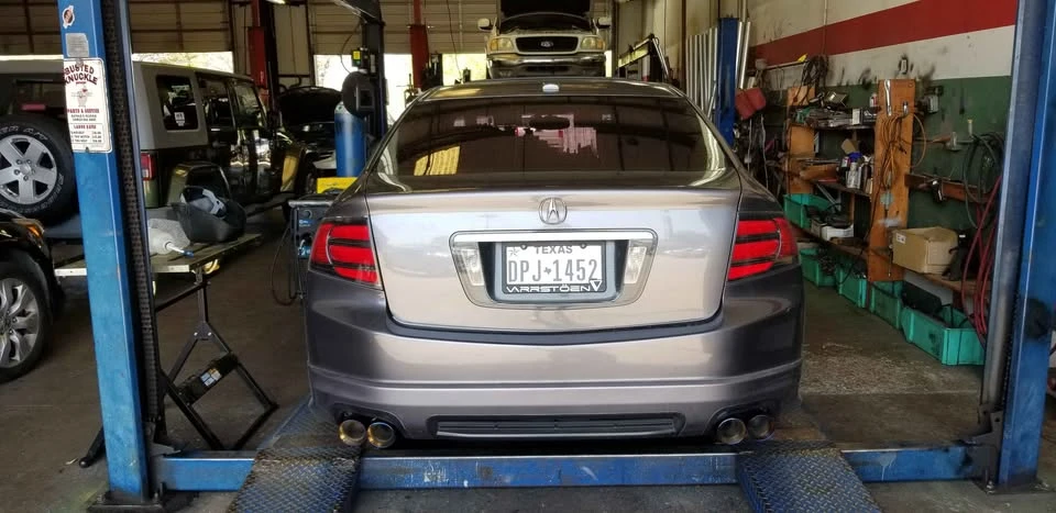 2004 Acura TL 3rd Gen - Image 3 of 10