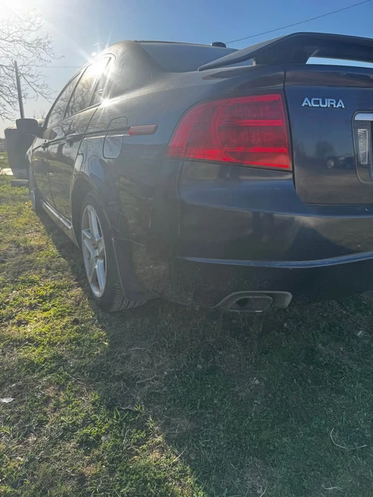 2004 Acura TL 3rd Gen - Image 9 of 11
