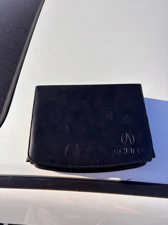 2004 Acura TL 3rd Gen - Image 11 of 14
